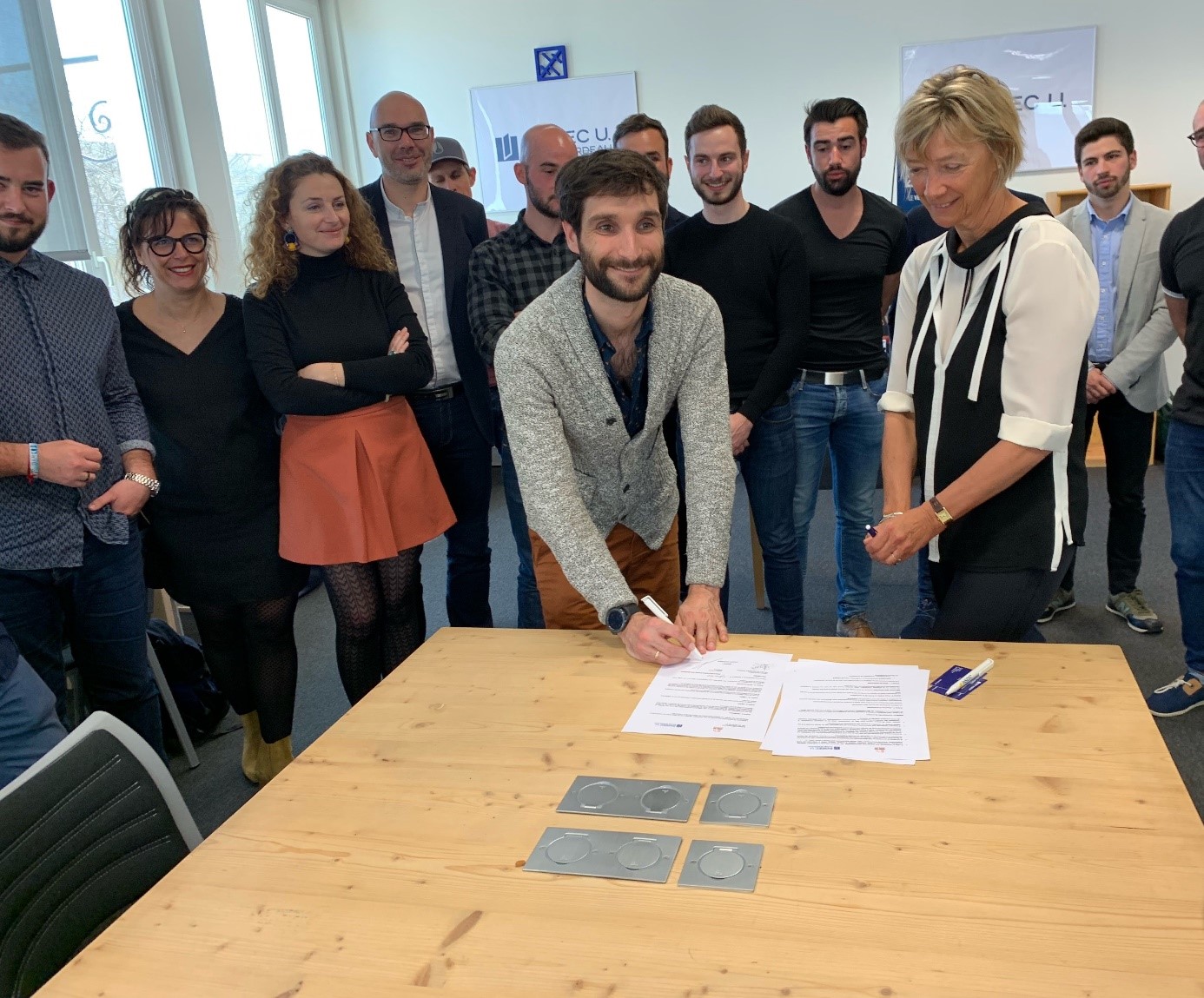 french tech signature partenariat incub INSEEC
